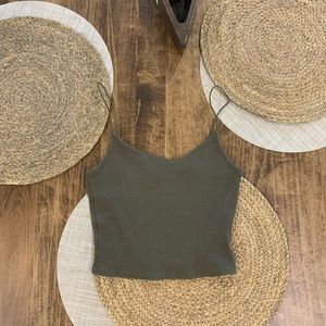 Garage Crop Tank
